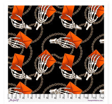 Load image into Gallery viewer, Free Spirit Fat Quarter Bundle - Chain Mail
