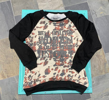 Load image into Gallery viewer, Custom Well Behaved Women Rarely Make History Pullover
